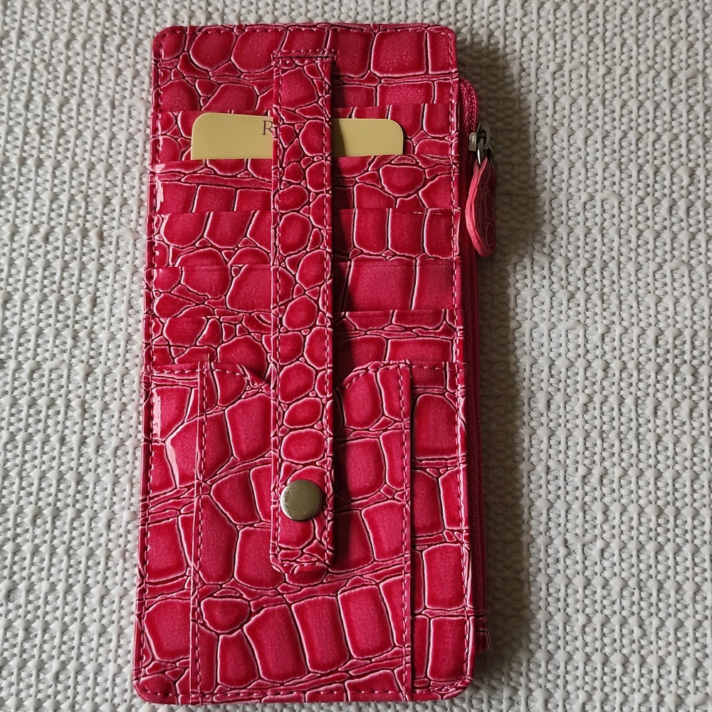 3/$20💗NEW FUCHSIA ROLFS WOMEN FAUX CROC SKIN WALLET
